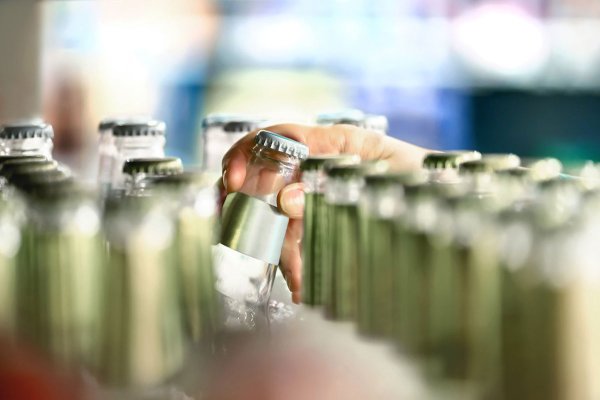 Amplia gama de productos de alimentación y bebidas en Ciutadella de Menorca
